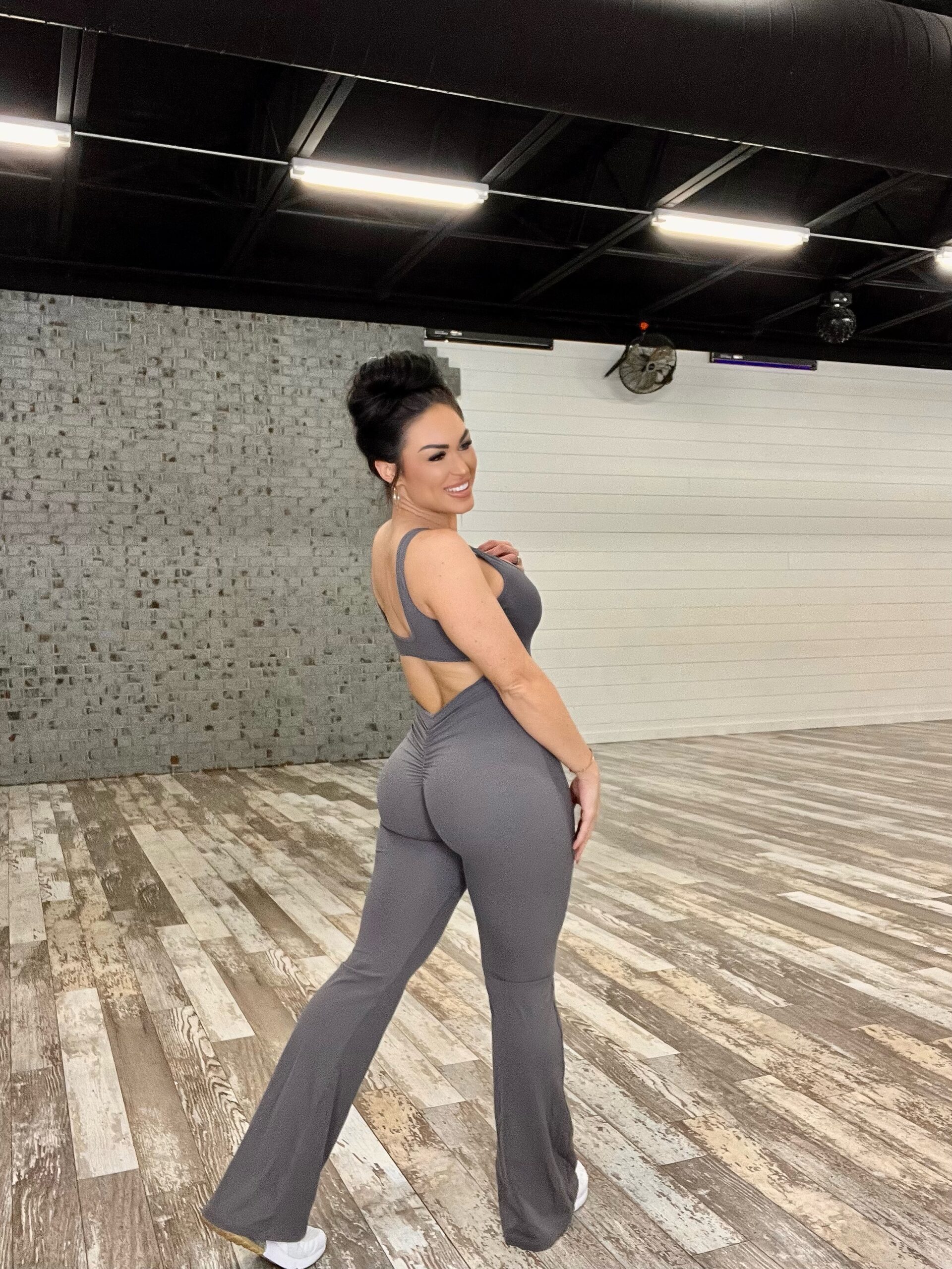 Fit Booty V Back Jumpsuits – Dance2Fit