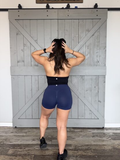 Fit Booty Front Crossover Contour Shorts in Small-2XL - Image 15