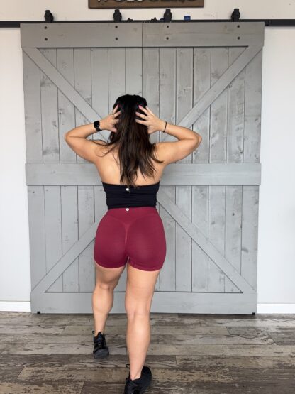 Fit Booty Front Crossover Contour Shorts in Small-2XL - Image 4