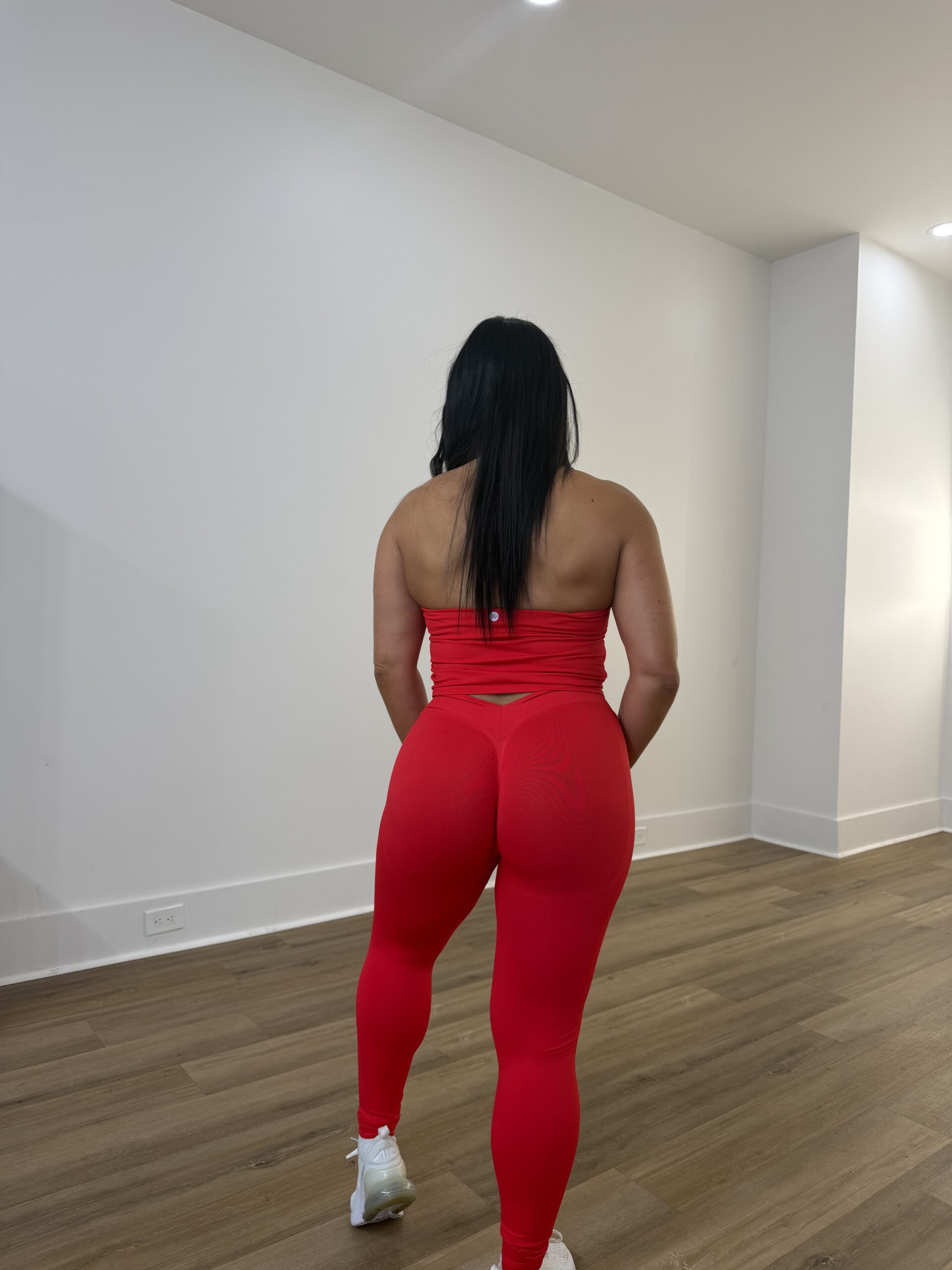 Fit Booty Contour Halter Set - Image 4